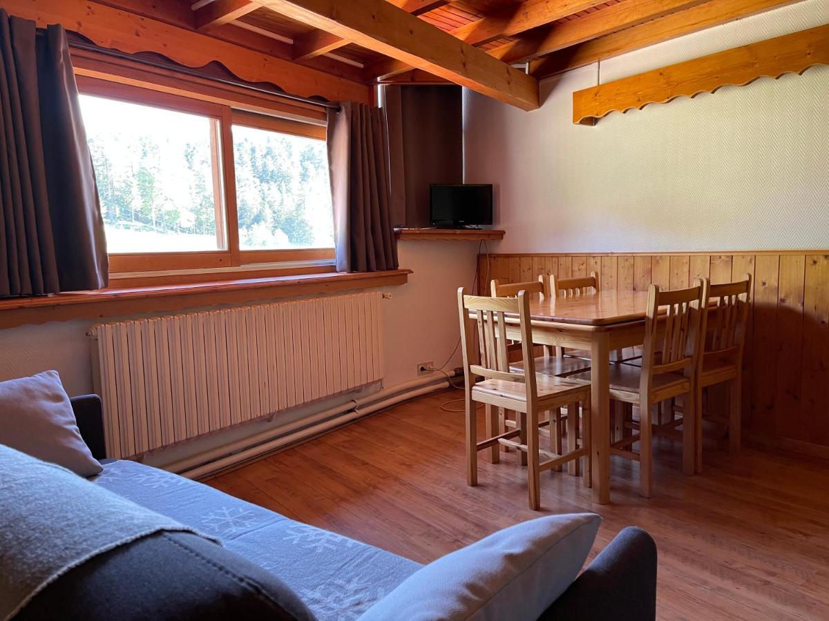 Le Saporta- Studios Et Appartements Meubles De Tourisme Le Lioran Luaran gambar