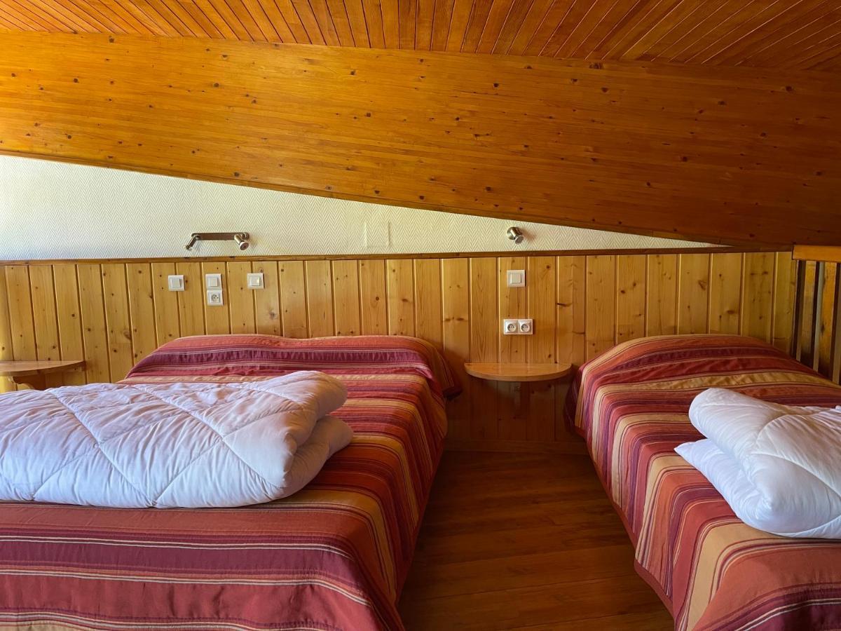 Le Saporta- Studios Et Appartements Meubles De Tourisme Le Lioran Luaran gambar