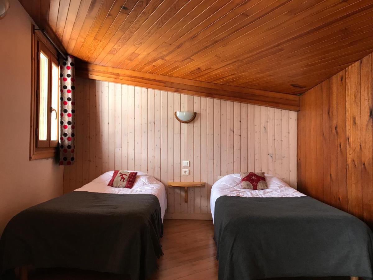 Le Saporta- Studios Et Appartements Meubles De Tourisme Le Lioran Luaran gambar
